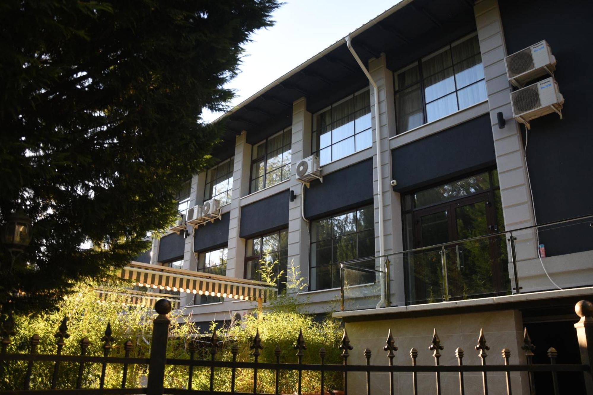 Hotel Royal Florence Kischinau Exterior foto